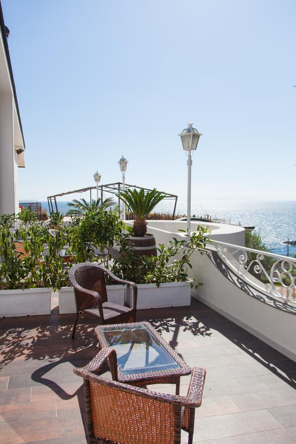 Bed and Breakfast Casa Restino Torre del Greco Exterior foto